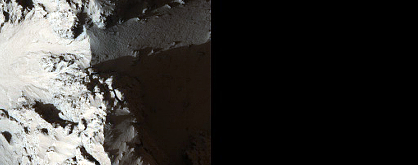 Monitor Slope Streaks