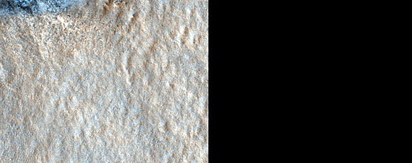 Small Fresh-Looking Crater in Diacria Region