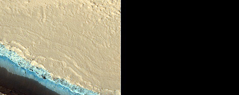 Possible Rock Falls on Steep Slopes in Cerberus Fossae