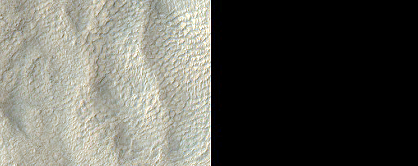 Crater Rim in Southern Hellas Planitia