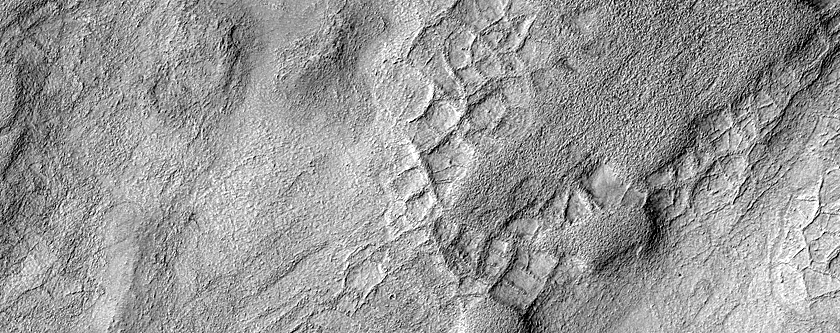 Ridges in Hellas Planitia