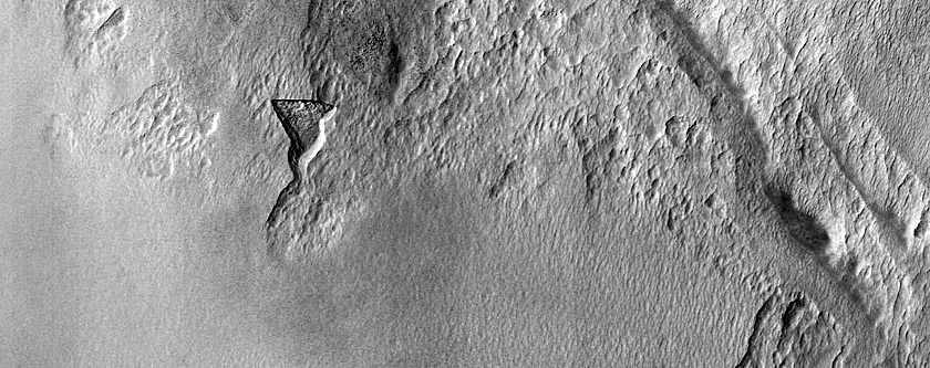 Possible New Ice Exposing Scarp in Southern Hemisphere