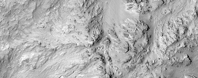 Hale Crater Central Peak Slopes