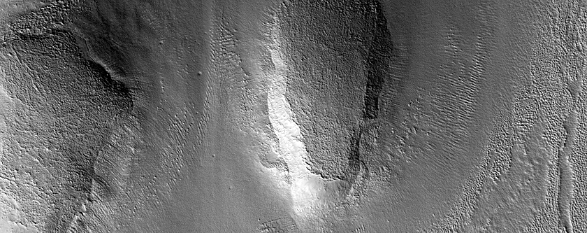 Mound near 150-meter Fresh Crater
