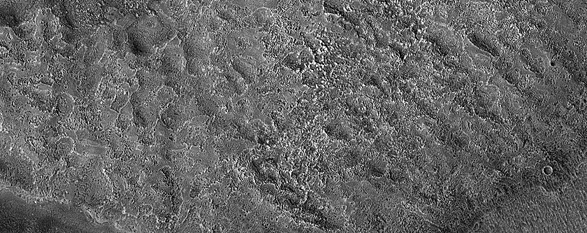 Albedo Monitoring in Phlegra Dorsa and Diacria Regions