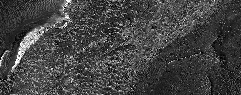 Slope Feature Monitoring in Aureum Chaos