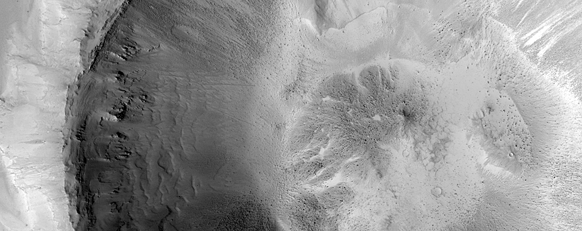 Crater in Syrtis Major