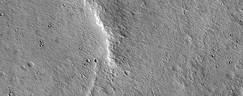 Wrinkle Ridge in Avernus Dorsa