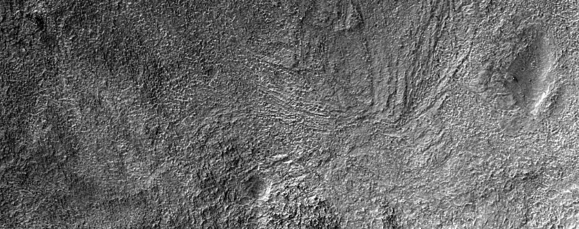 Olivine-Rich Crater Wall on Northern Hellas Planitia