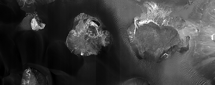 Light-Toned Deposits in Northwest Iani Chaos