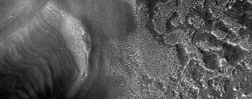 Flows along Mound in Protonilus Mensae