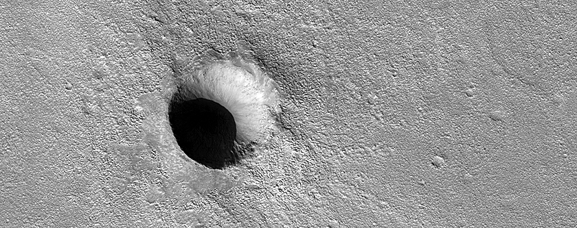 Well-Preserved 1-kilometer Diameter Impact Crater