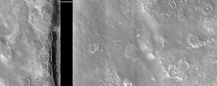 Valley Channel in Central Arabia Terra