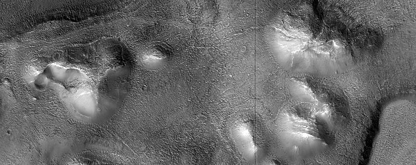 Knobs and Valleys in Acidalia Planitia