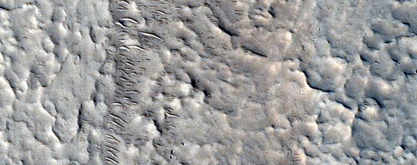 Valleys in Nilosyrtis Mensae