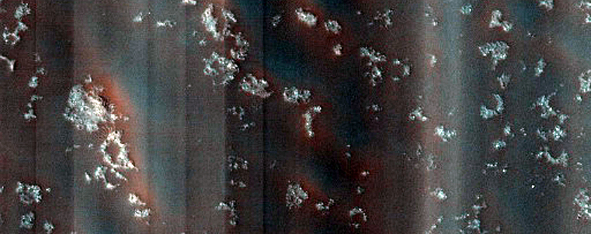 Intracrater Dune Changes in Arabia Terra