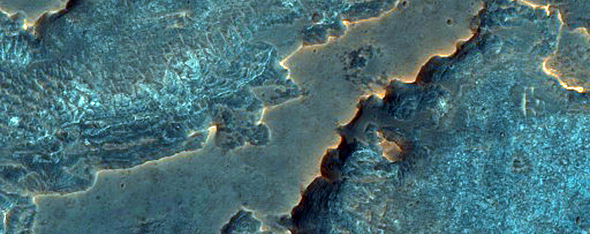 Monitoring Rockfalls next to Juventae Chasma