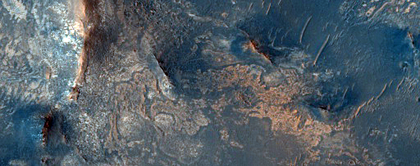 Possible Hydrothermal Setting in Northeast Syrtis Major Region