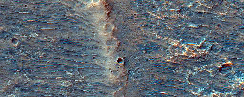 Ridges on Crater Floor Northeast of Hellas Planitia