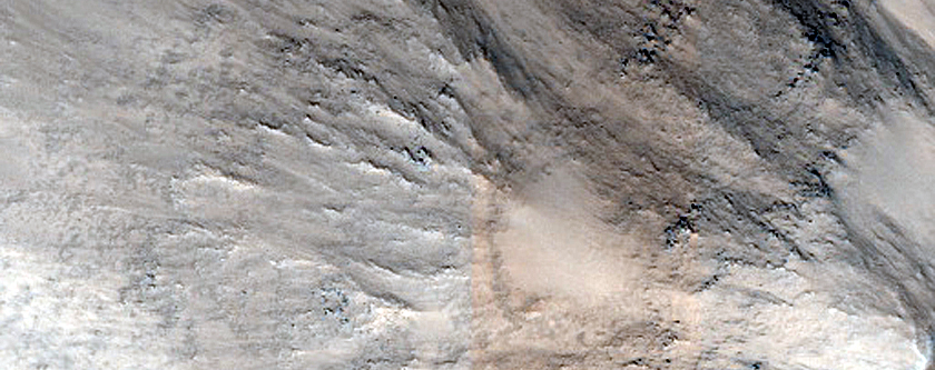 Mound with Central Pit in Amenthes Fossae