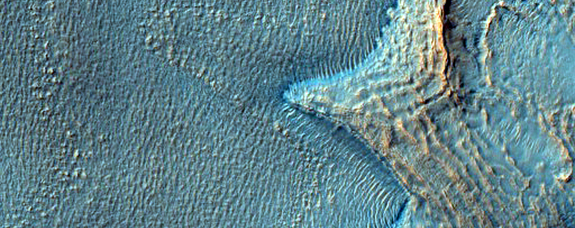 Crater Fill on Western Margin of Hellas Planitia