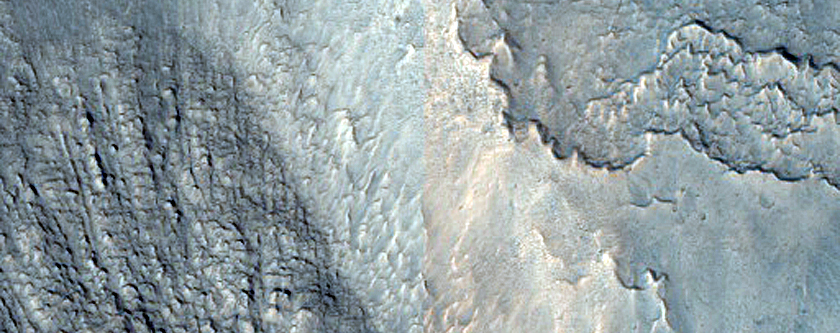 Mound in Protonilus Mensae