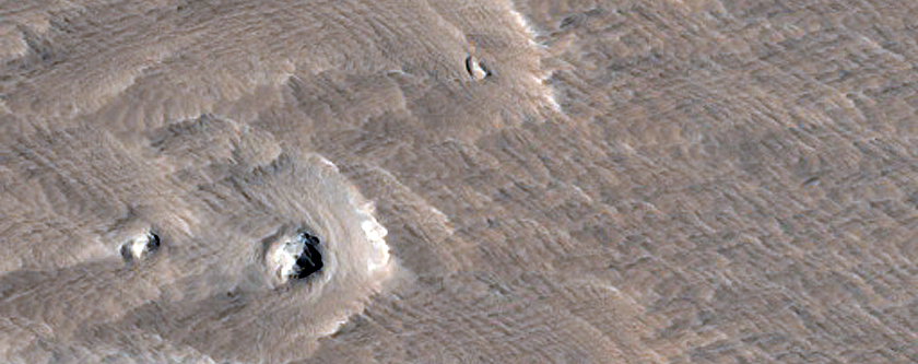 Terrain Sample near Medusae Fossae