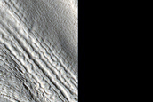 Lineated Valley Fill in Coloe Fossae 