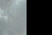 Monitor Defrosting South Mid-Latitude Dunes in MOC Image E05-00762