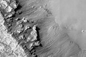 Monitor Slope Features in Rabe Crater