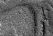 Layers near Auqakuh Vallis