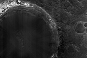 Layered Lithology in Crater Rim near Mawrth Vallis Terminus