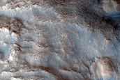 Complex Terrain between Crater Rim and Mesa