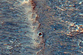 Ridges on Crater Floor Northeast of Hellas Planitia