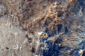 Layers near Harmakhis Vallis