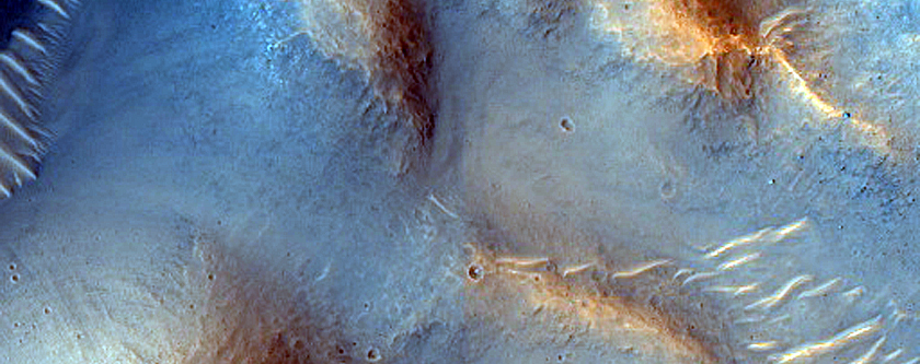 Possible Eroded Crater in Kasei Valles