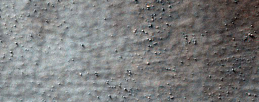 Dunes in Crater in Terra Sirenum