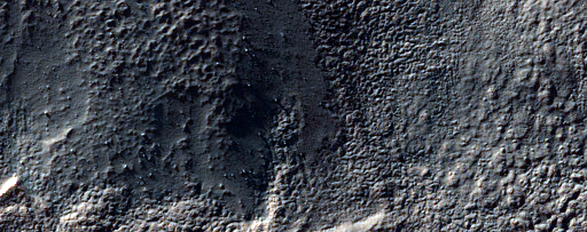 Flows in Noachis Terra