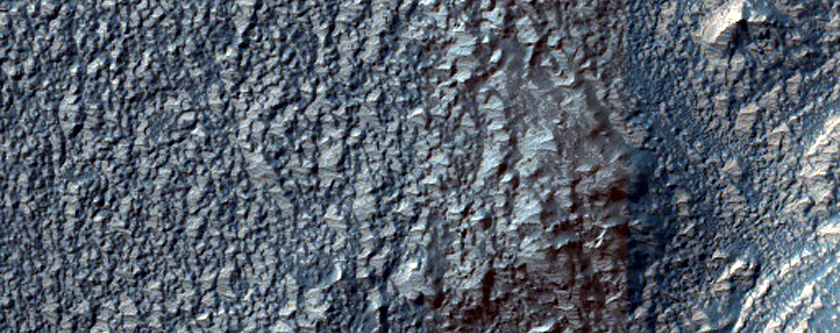 Light-Toned Exposures near Voeykov Crater