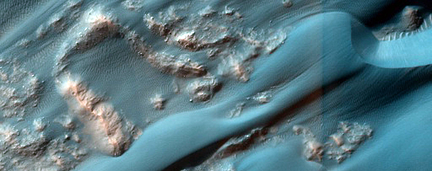 Dunes near Dao Vallis in Northwestern Hellas Planitia