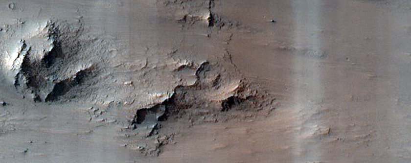 Scarp in Hydraotes Chaos
