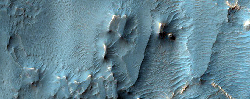 Mounds and Ridges in Aurorae Chaos