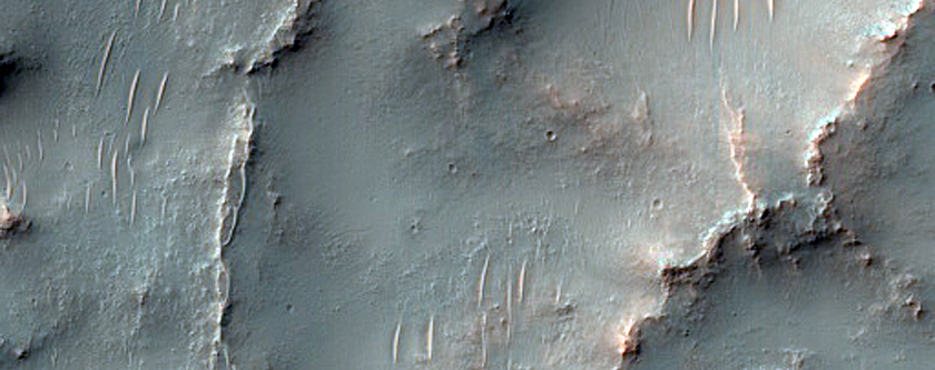 Ridges in Terra Sabaea