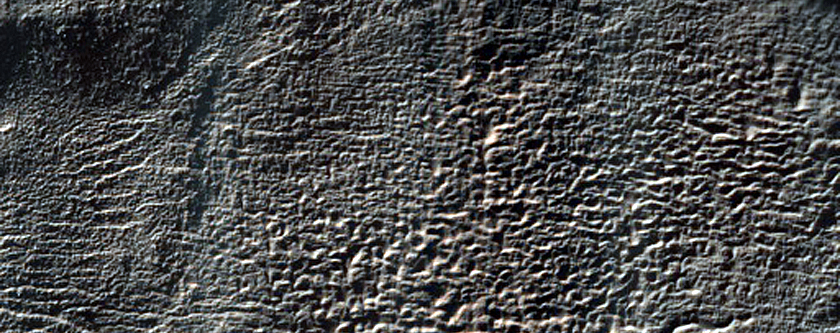 Gullies in Central Noachis Terra