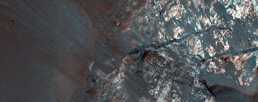 Light-Toned Fractured Material West of Nectaris Montes