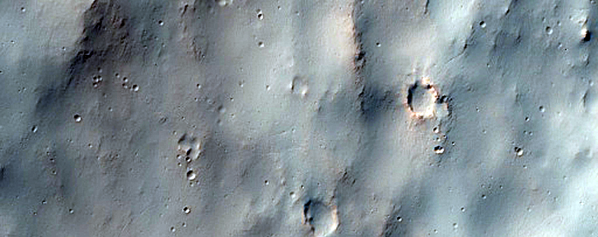 Eastern Rim of Mariner Crater and Surrounding Terrain