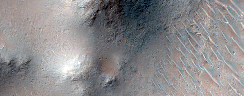 Channel in Tyrrhena Terra