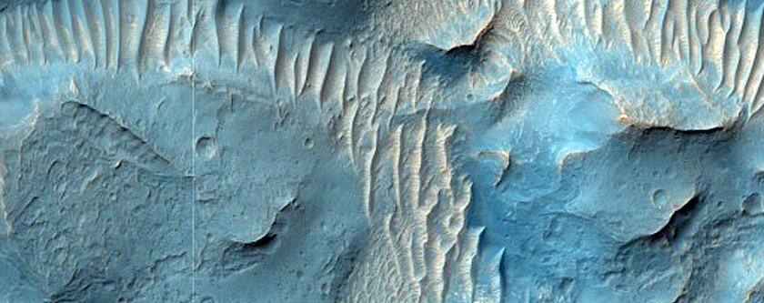 Chaos Terrain and Cavus in Eastern Candor Chasma