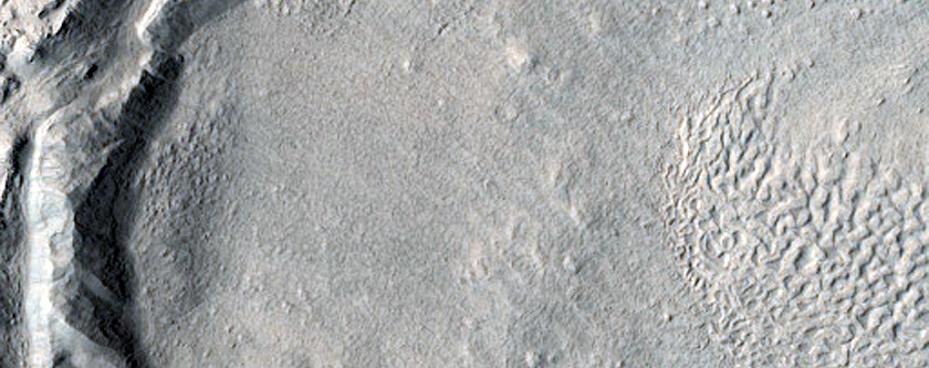 Terrain Sample around Crater in Arabia Terra