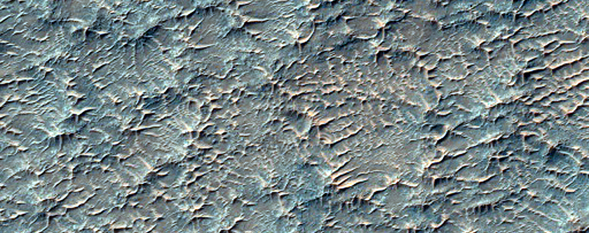 Olivine-Rich Plains North of Huygens Crater